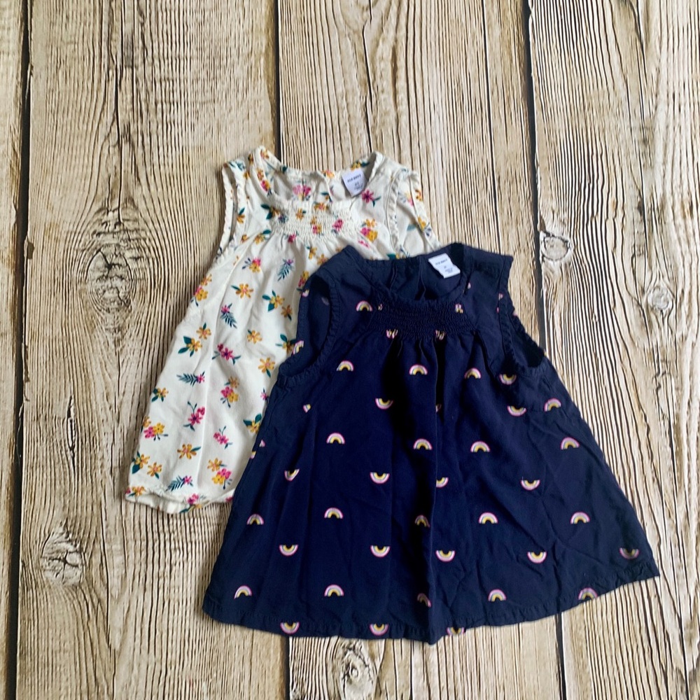 Old Navy tanks Size 2T